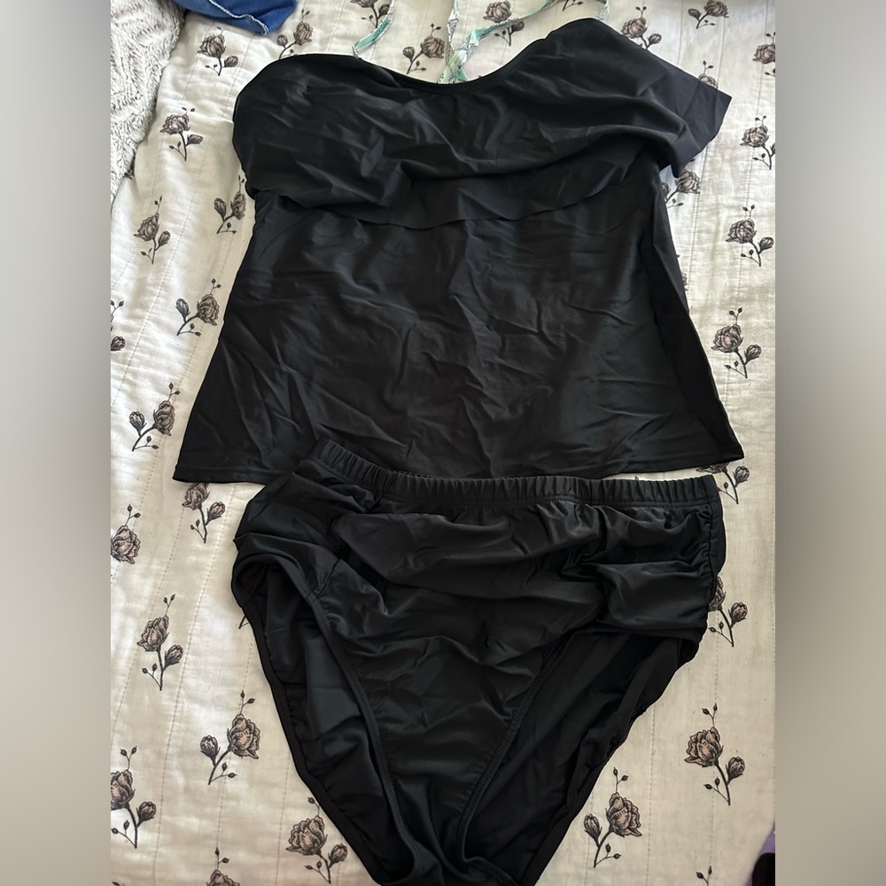 Plus size 2 piece bathing suit